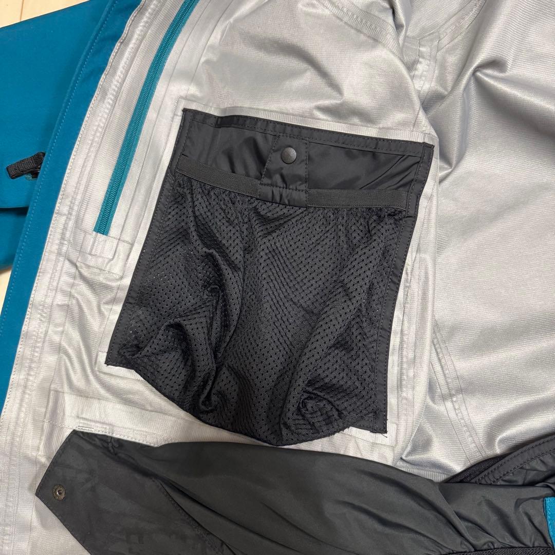 241 トゥーフォーワン　スノーボード　ジャケット GORE-TEX メンズM