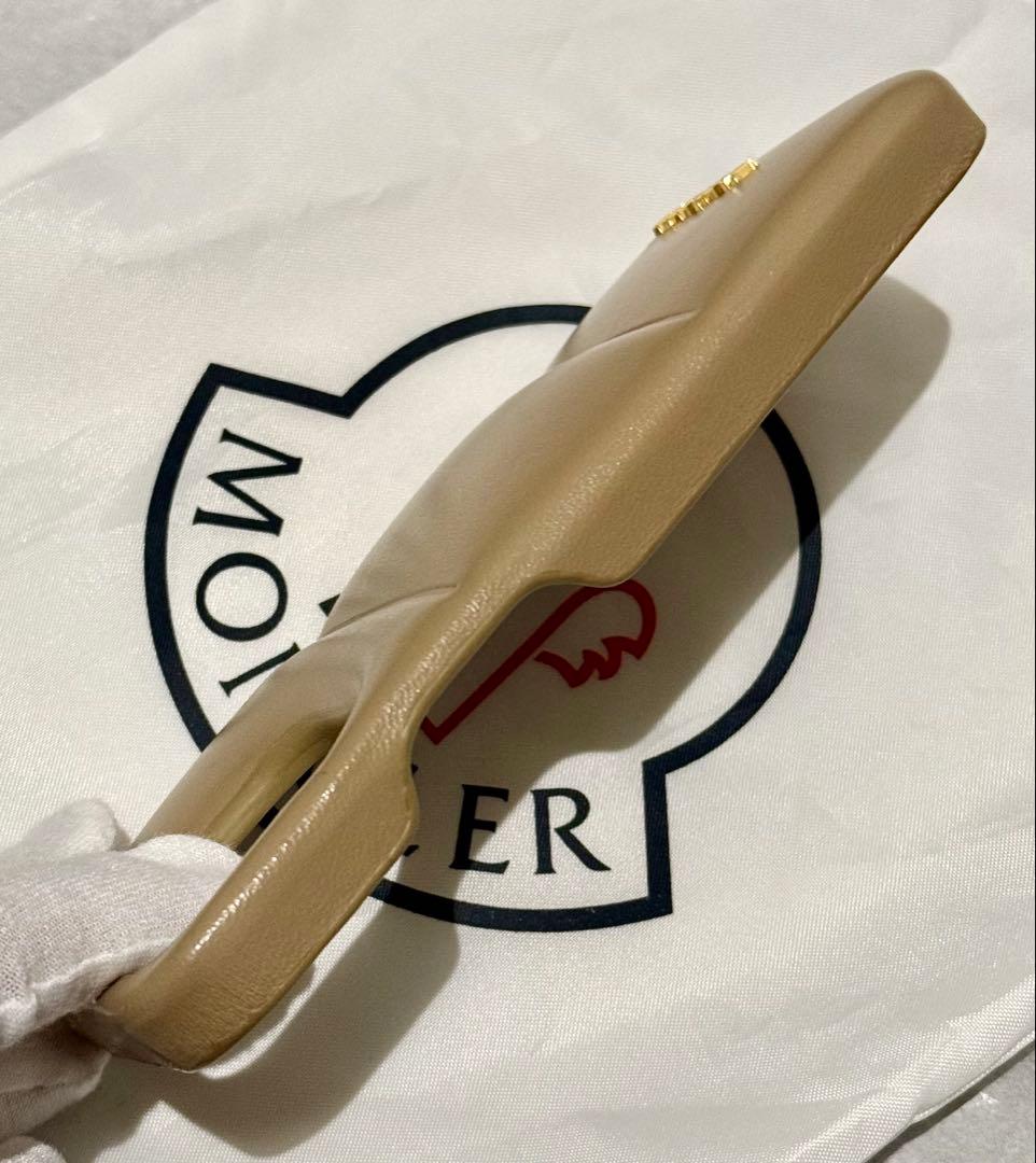 MONCLER モンクレール iPhone 13 PRO レザーケース ベージュ