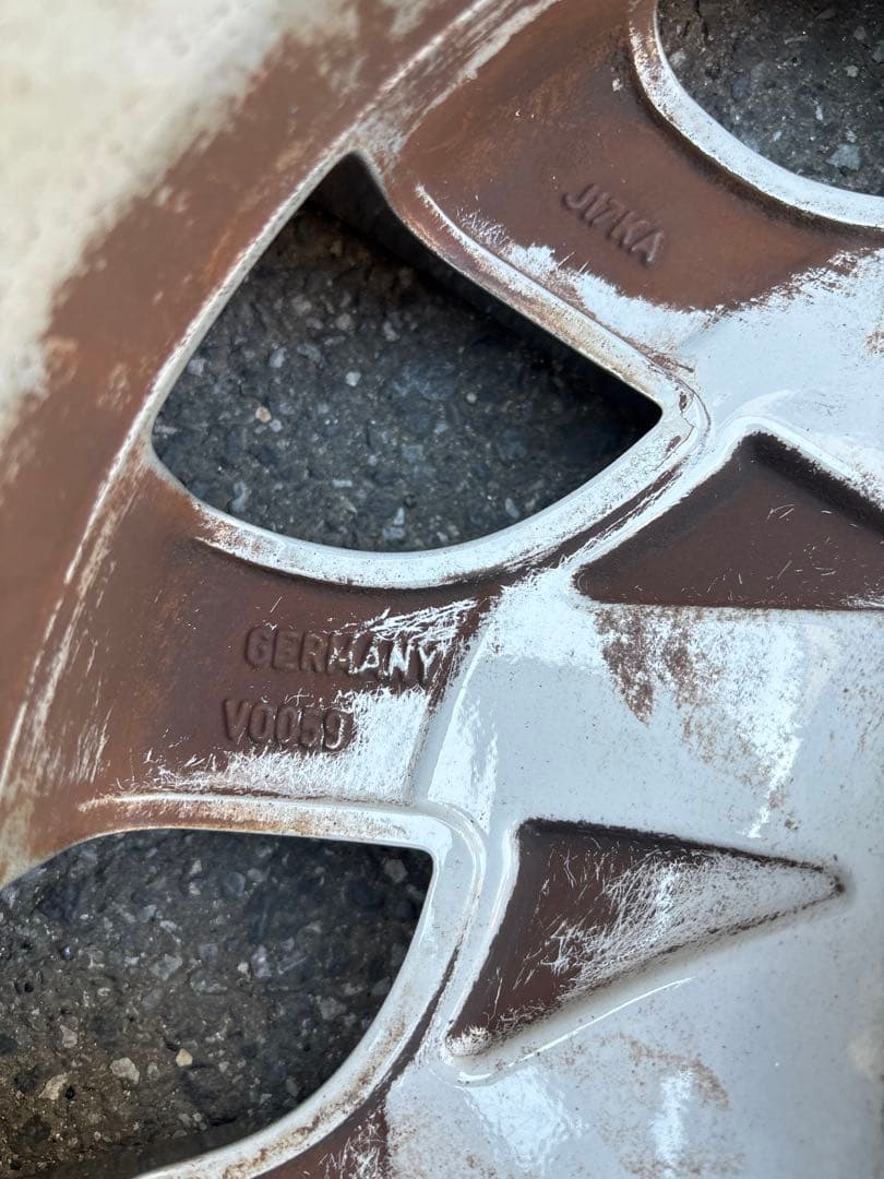 ボルボ ブリザック VRX 3 225/60R17 スタッドレスタイヤ