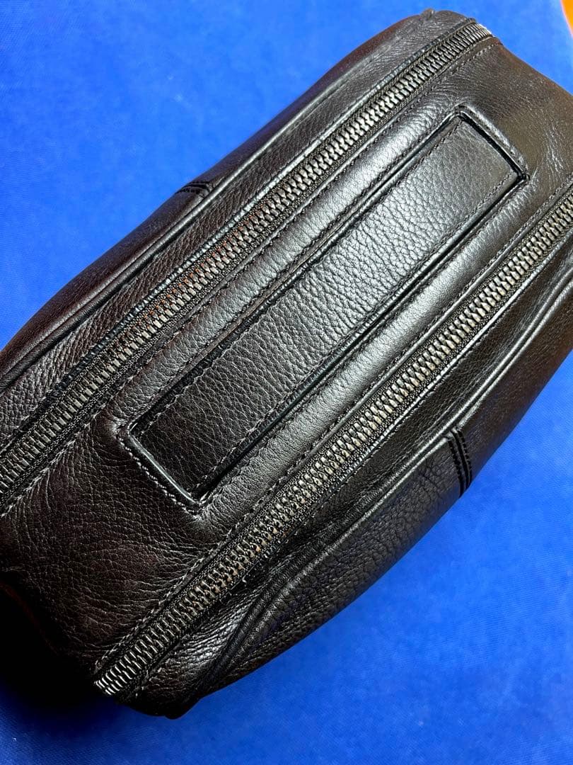 トッズ　TOD’S セカンドバッグ　Wジップ クラッチバック ダークブラウン