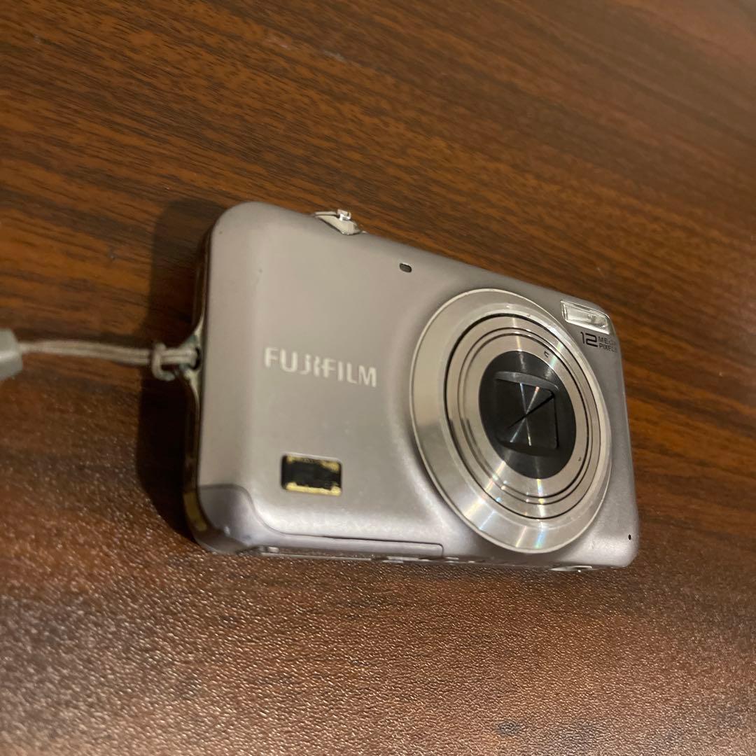 3961 FUJIFILM FinePix JX200 デジカメ