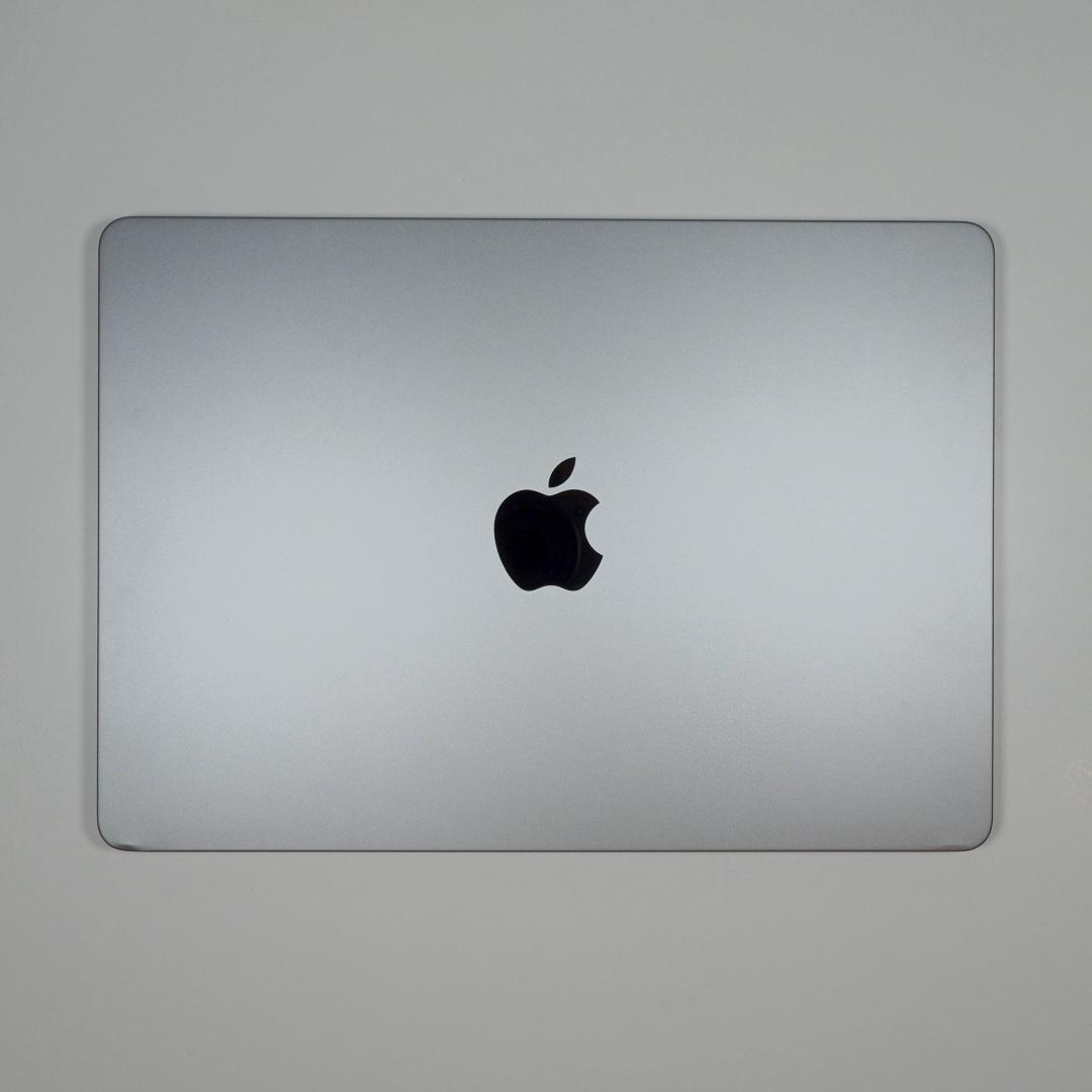 M2 MacBook Air 512GB 8GB スペースグレイ