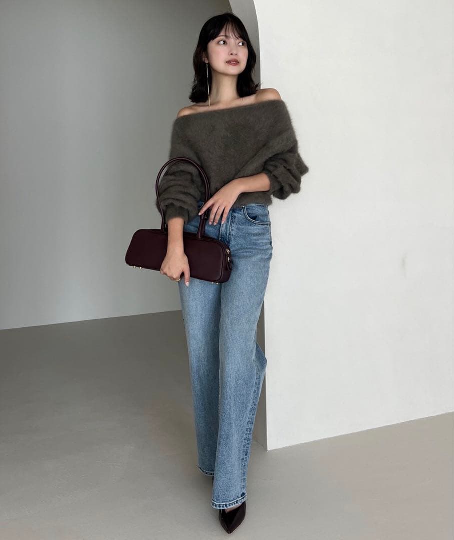 る*る様 ánuans アニュアンス ラクーンフォックスオフショルニットプルオー