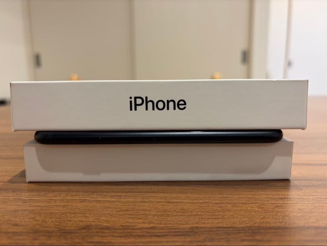 【美品】iPhone SE 第3世代 256GB