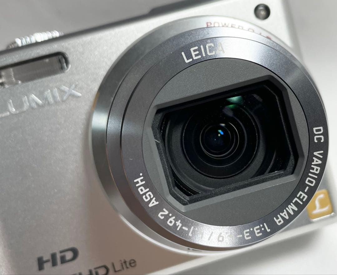 【完動品】Panasonic LUMIX DMC-TZ10 動作確認済み