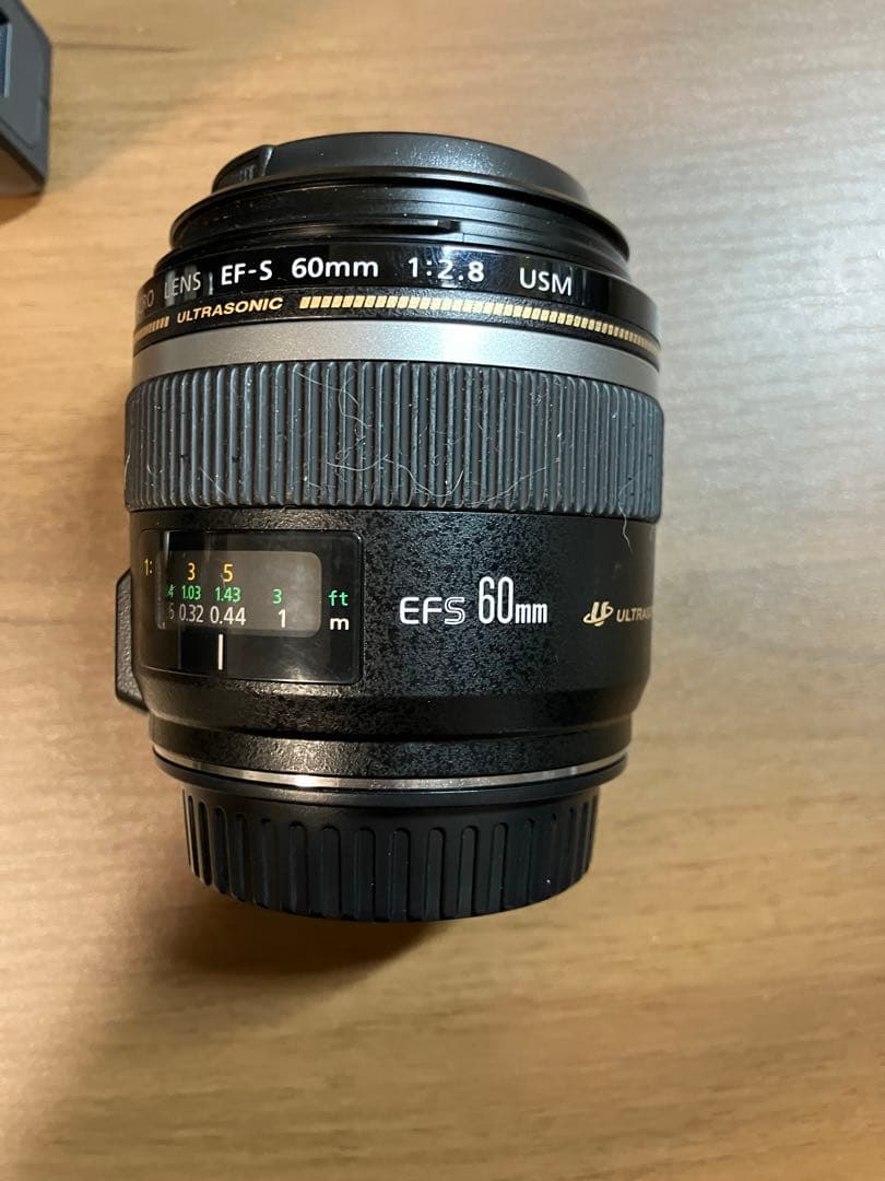 良品Canon EF-S 60mm F2.8 マクロ USM APS-C用レンズ