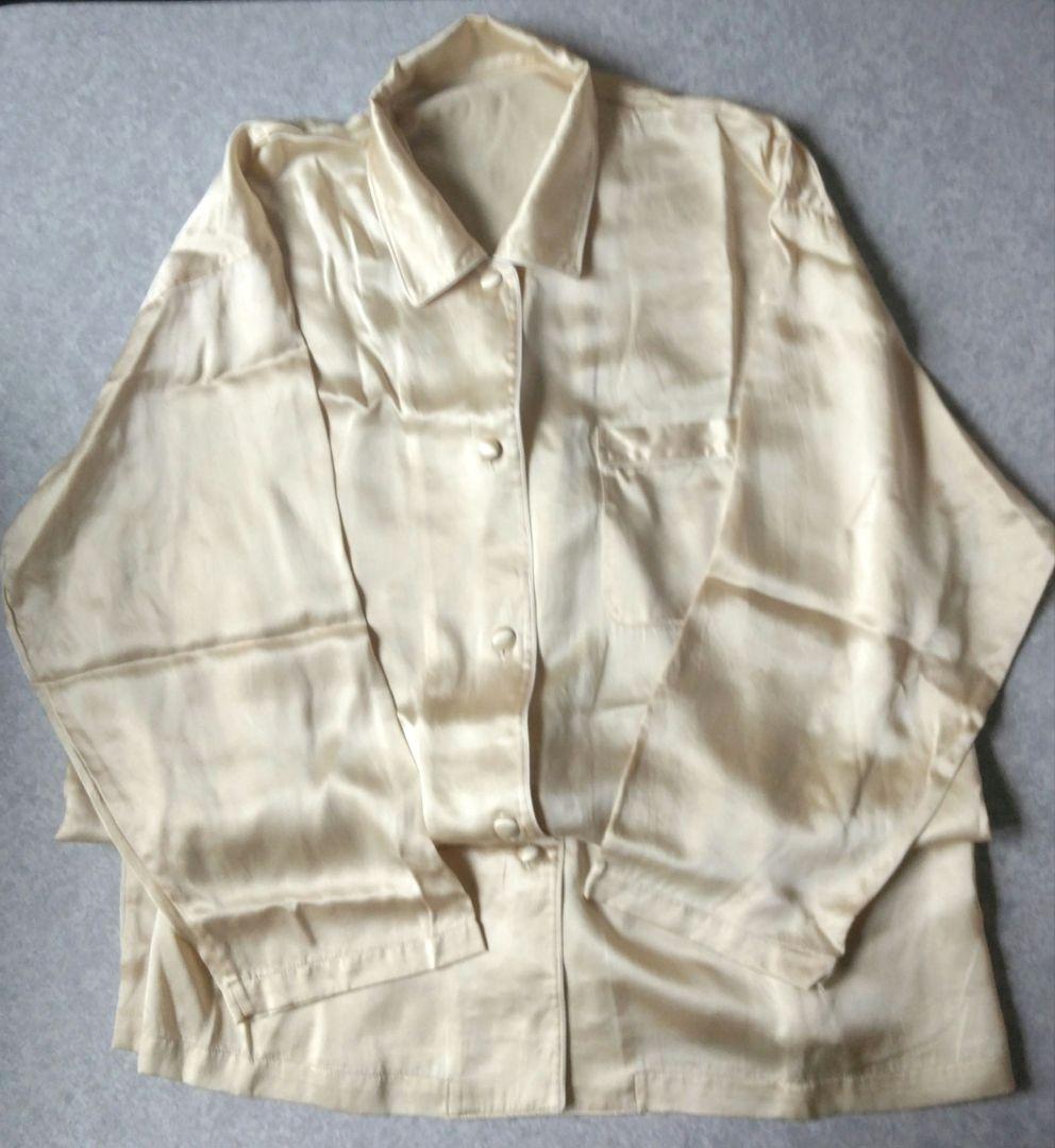 ワコール　シルク　レディースパジャマ