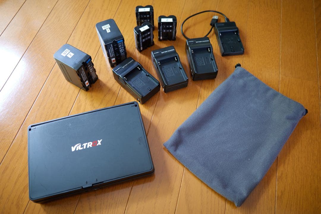 【7インチフィールドモニター】VILTROX DC-70 バッテリー/充電器付き