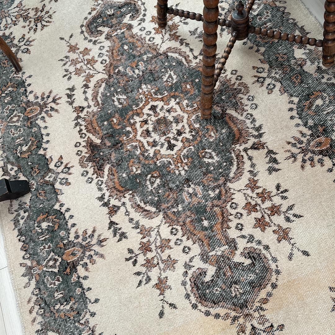 トルコ ヴィンテージラグ A101 カーキブラウン ダークグリーン メダリオン