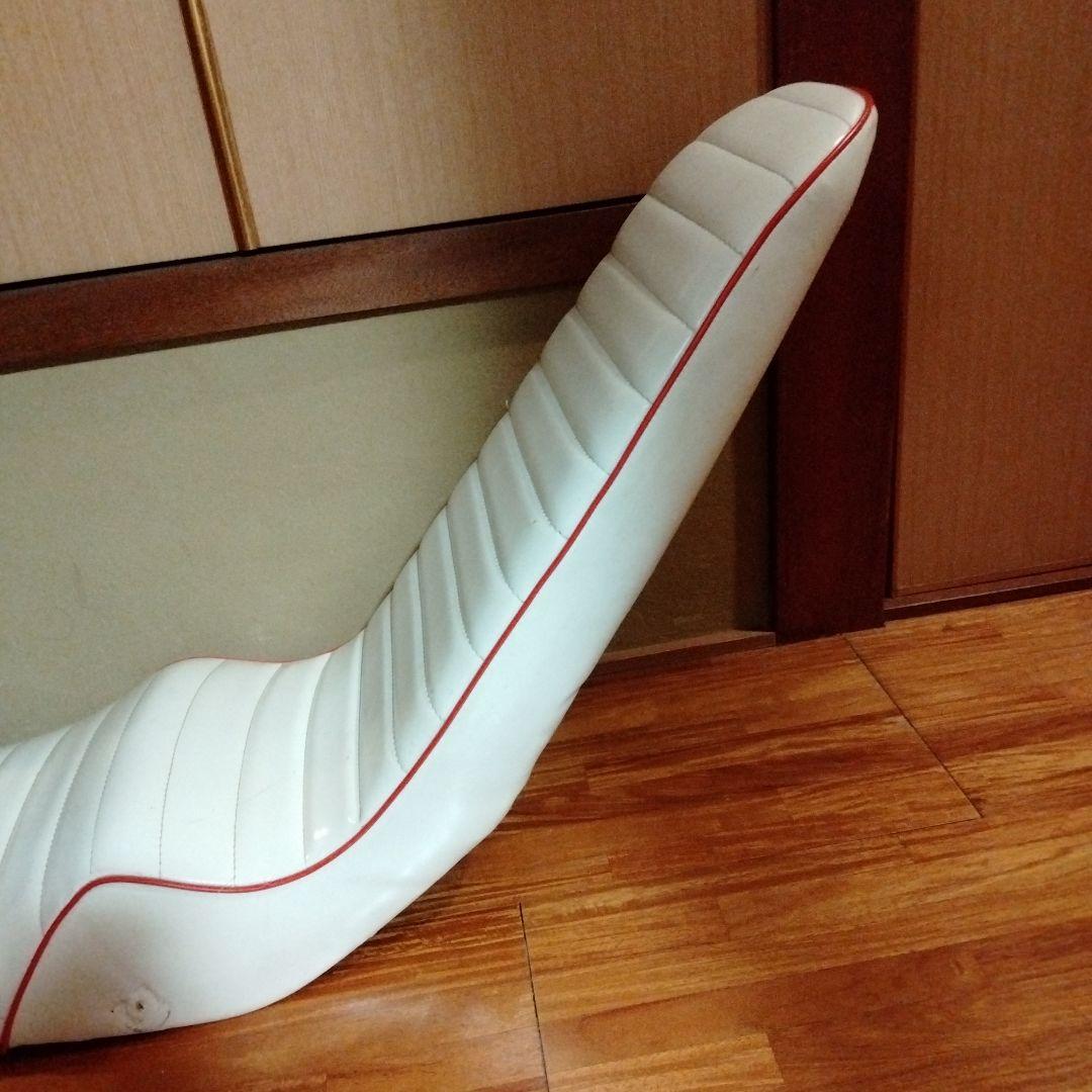 三段シート　ゼファー