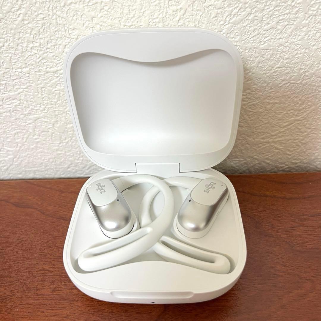 【美品】openfit air ワイヤレスイヤホン 耳掛け式 ホワイト