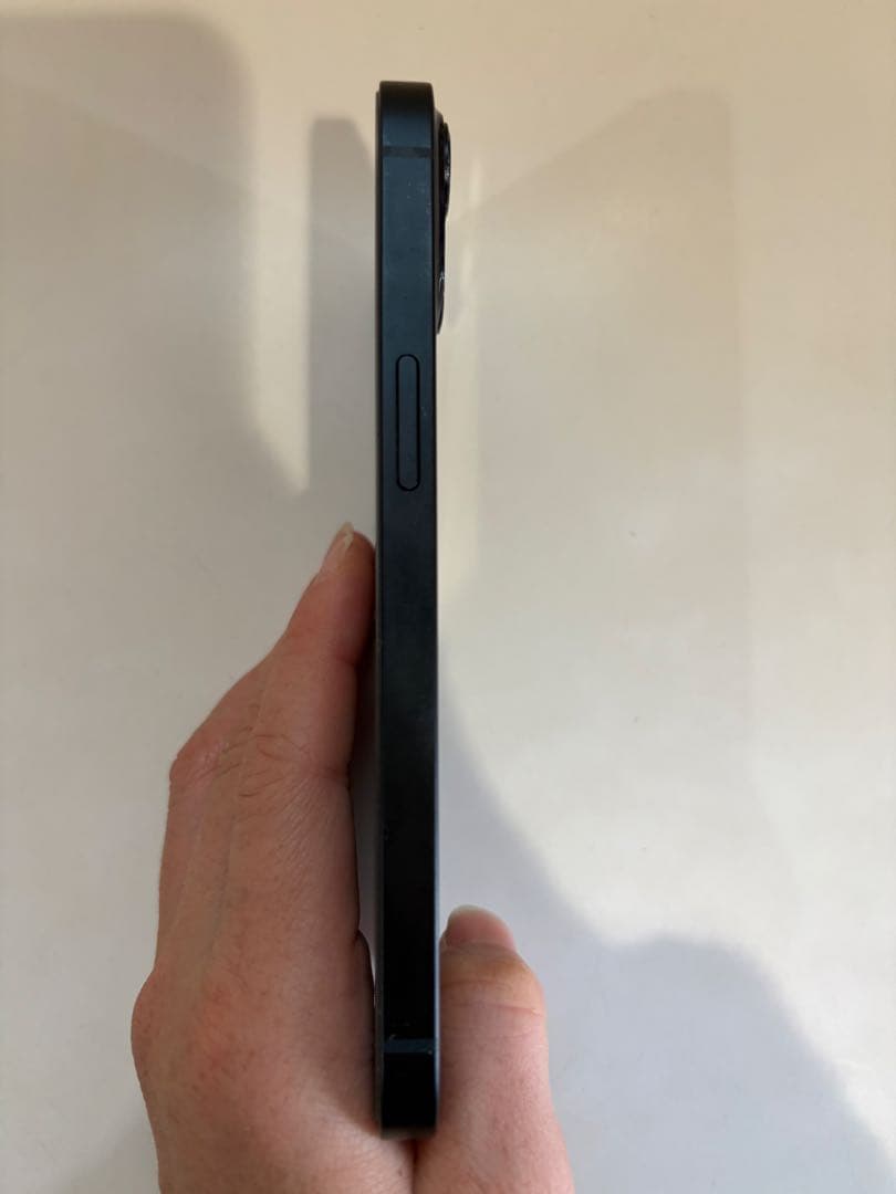 Apple iPhone 13 128GB ミッドナイトブルー本体、箱、ケーブル