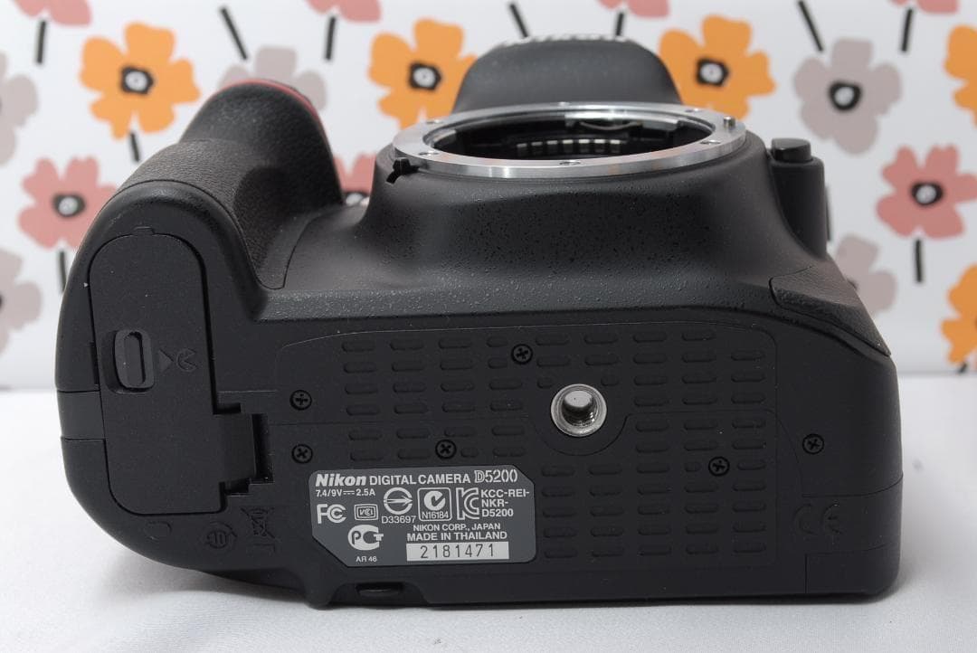❤Nikon D5200❤S数5572回！❤すぐ使えるセット❤スマホ転送OK❤