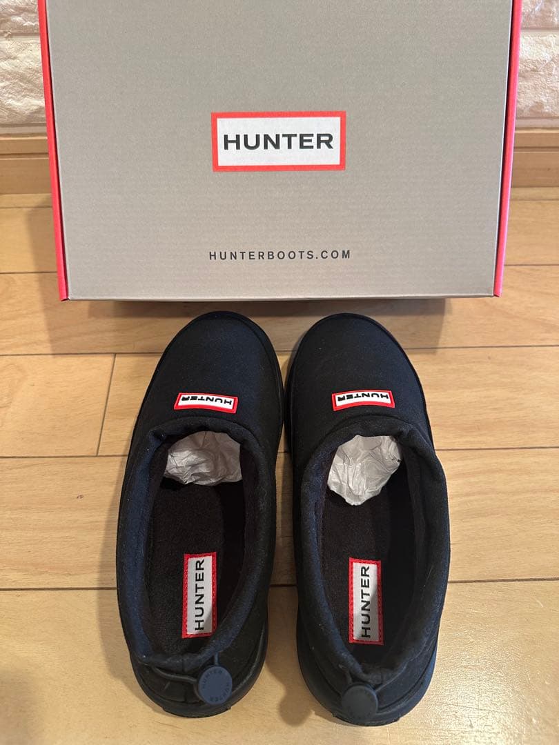 HUNTER ユニセックス イン/アウト ビーガン スエード ブラック24