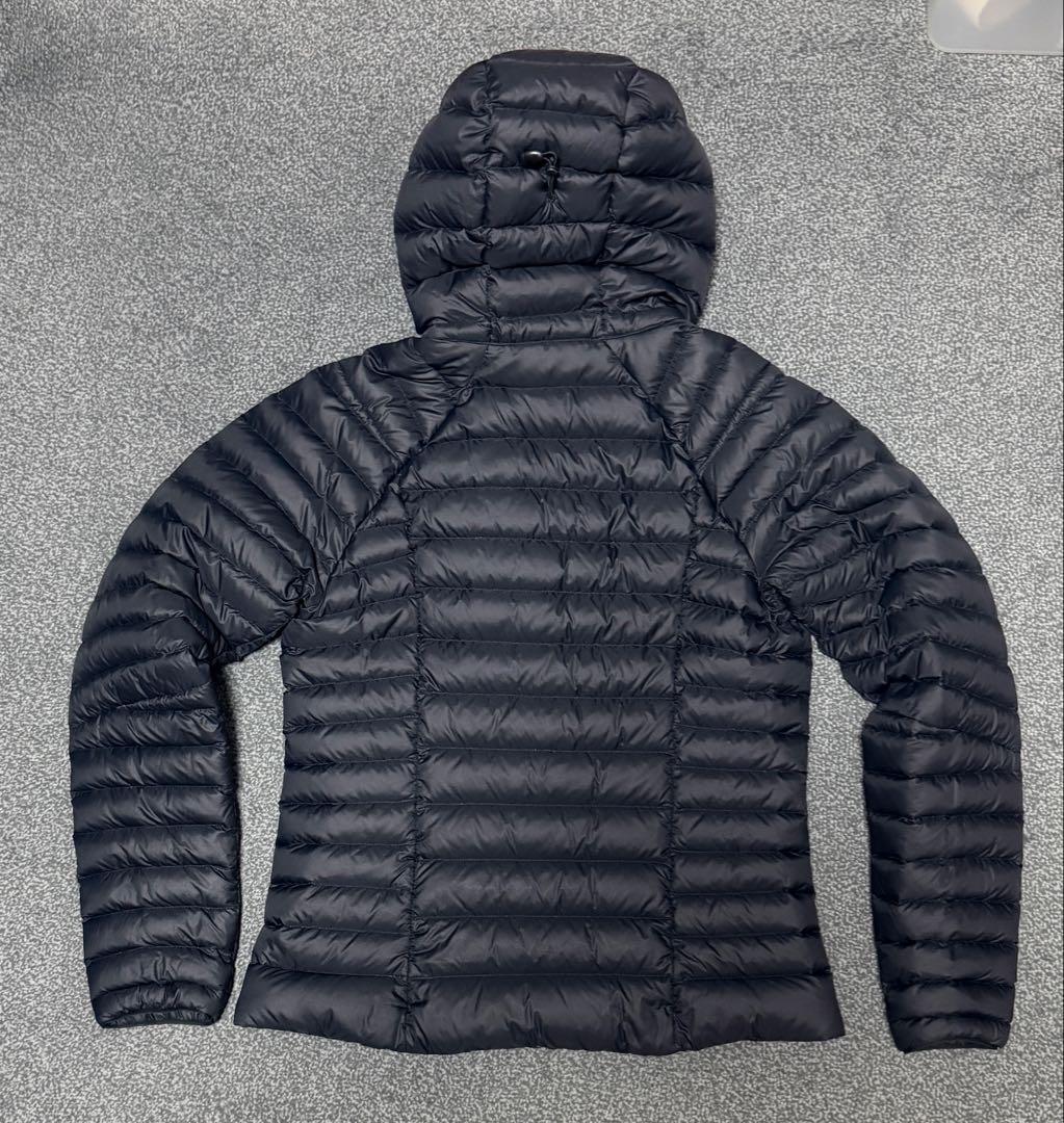 パタゴニア　ダウンセーター　フード　レディースSサイズ