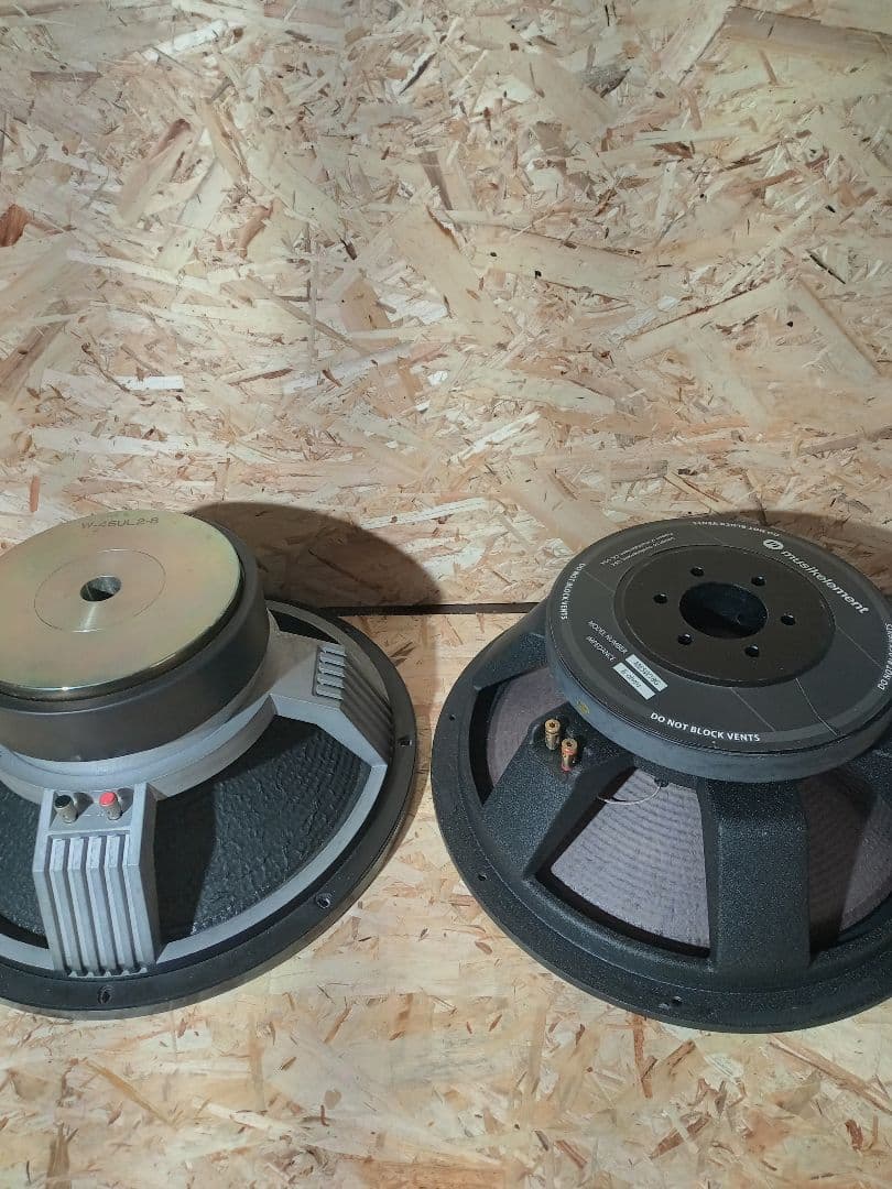 ①Z-DRIVE　TOA 46cmウーハーユニット(後日ダブルウーハーで出品)