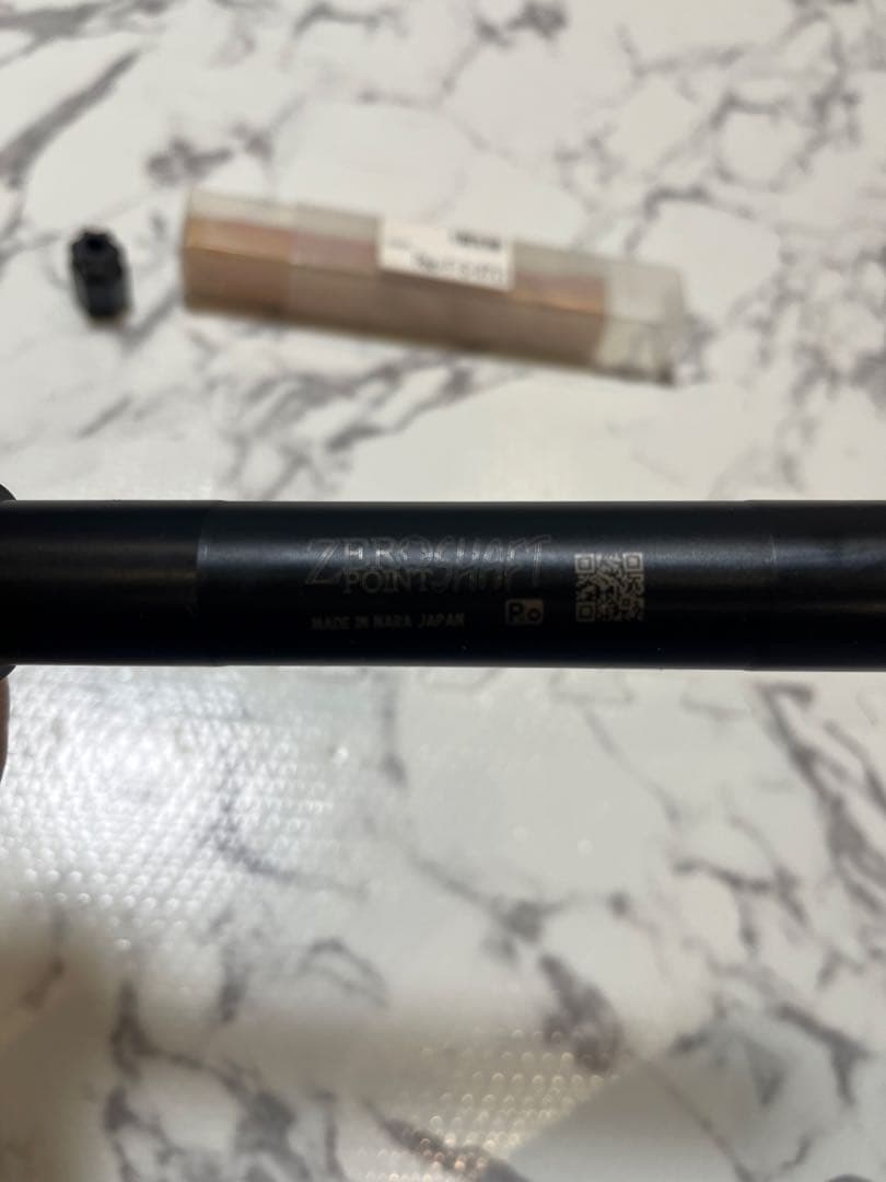 ゼロポイントフロントアクスルシャフト　スズキGSX-S1000系　専用工具付