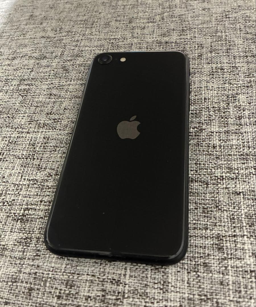Apple iPhone SE2 64GB ブラック