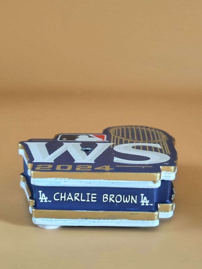 世界限定150個!! ロサンゼルス・ドジャース チャーリー・ブラウンボブルヘッド