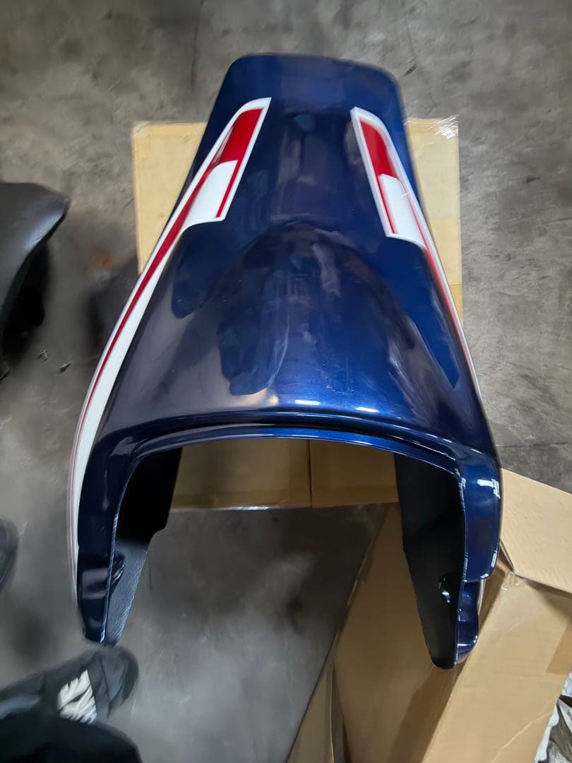 cb1300 シングルシートカウル