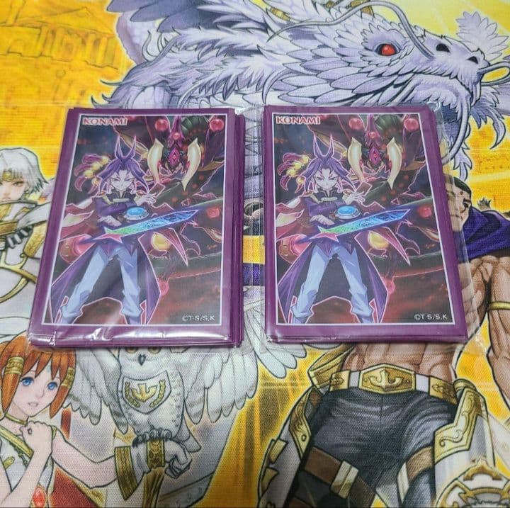 遊戯王スリーブ 公式 ユーリ スターヴヴェノムフュージョンドラゴン