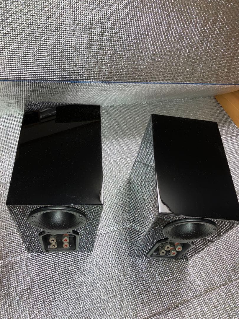 スピーカー・ウーファー Bowers & Wilkins 707
