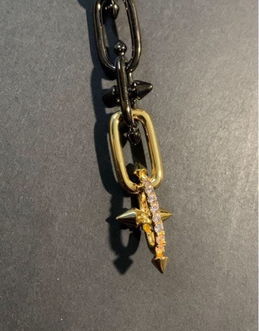 登坂広臣omi 着用モデル　タイタンスパイク　ブレスレット