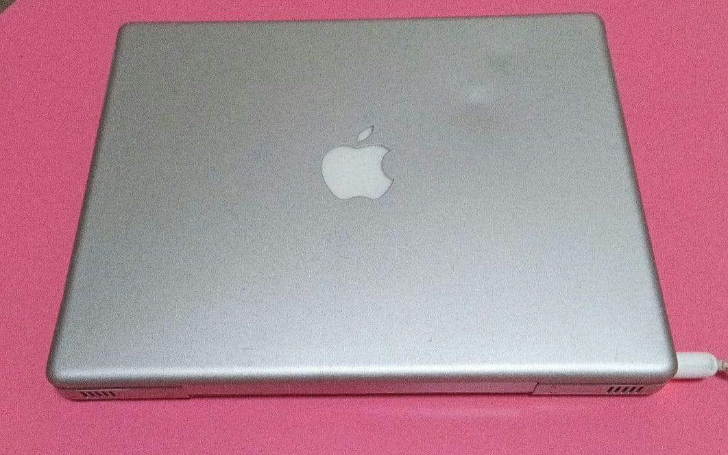 ジャンク品　Apple PowerBook G4 12インチ　DVD読込不可