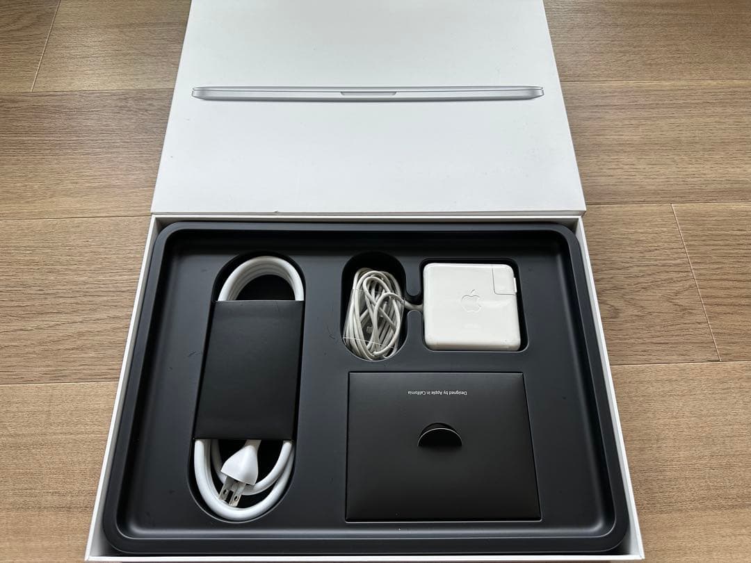 MacBook本体 Apple MacBook Pro Retina13 Early2015