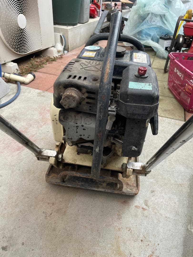 明和 バイブロ プレート KP60