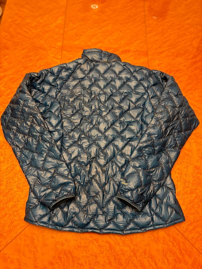 モンベル　プラズマ1000 ダウン ジャケット Mサイズ　Women's