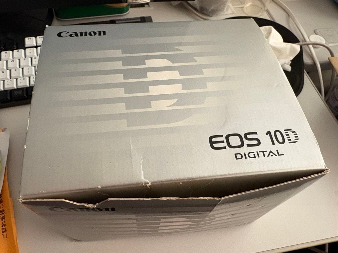 Canon EOS 10D デジタル一眼レフカメラ