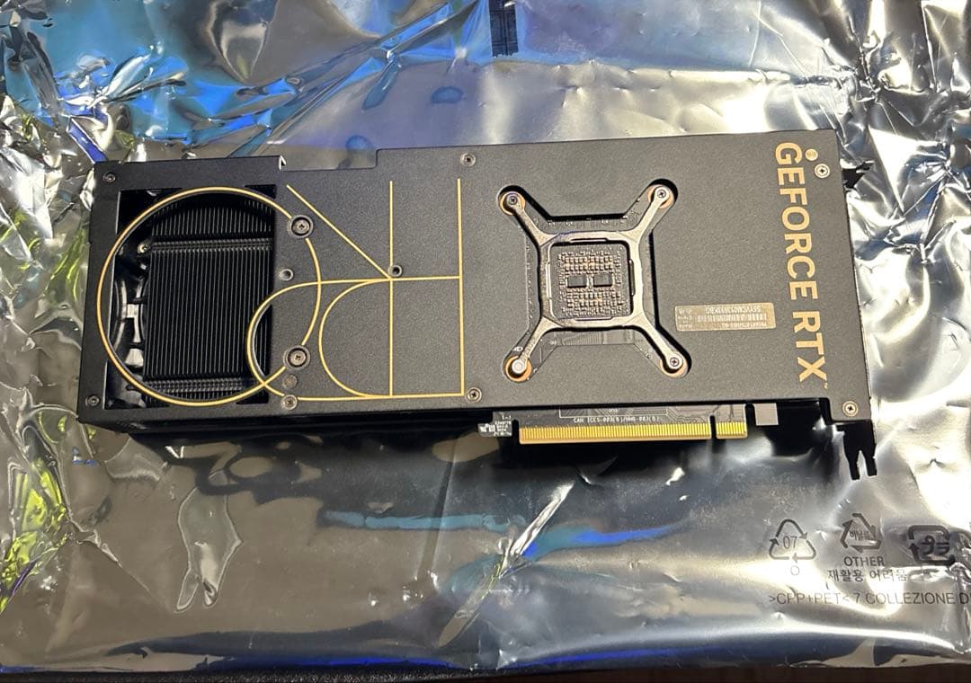 グラフィックボード・グラボ・ビデオカード ASUS ProArt GeForce RTX4080Super