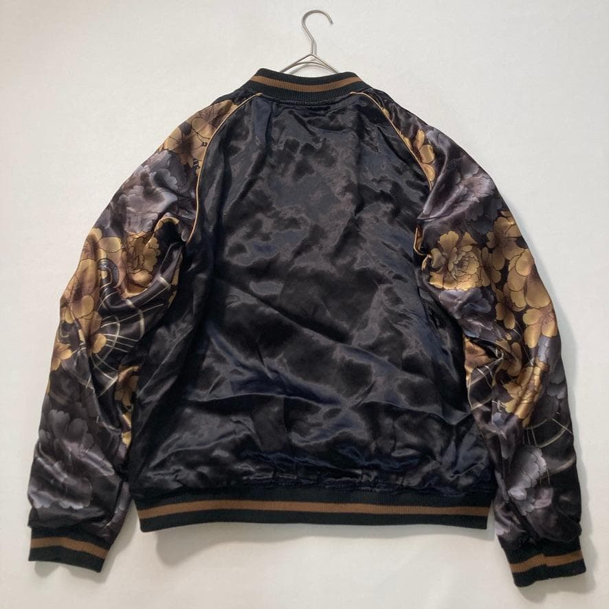 【アク】絡繰魂 粋 XLサイズ 八岐大蛇×牡丹 総刺繍 スカジャン 和柄