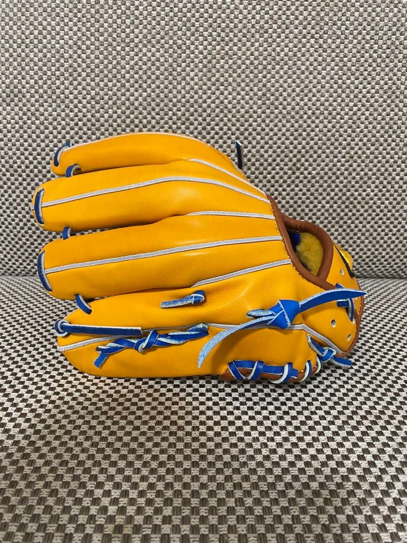 Mizuno Pro 硬式グローブ オレンジ/ブルー