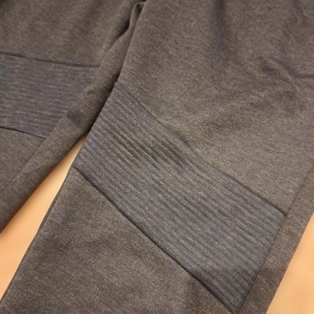 On running ¥29160 XS ネイビー フーディー 　セットアップ