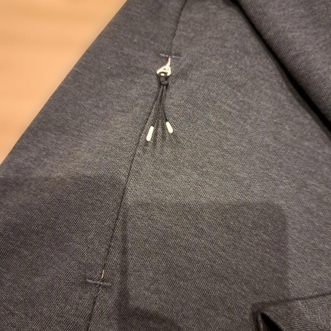 On running ¥29160 XS ネイビー フーディー 　セットアップ