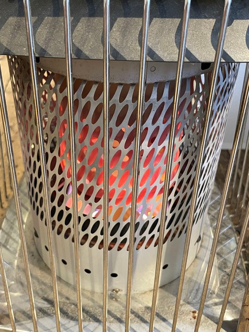 【DAINICHI/ダイニチ】石油ストーブ　FM-102F 生活家電　暖房器具