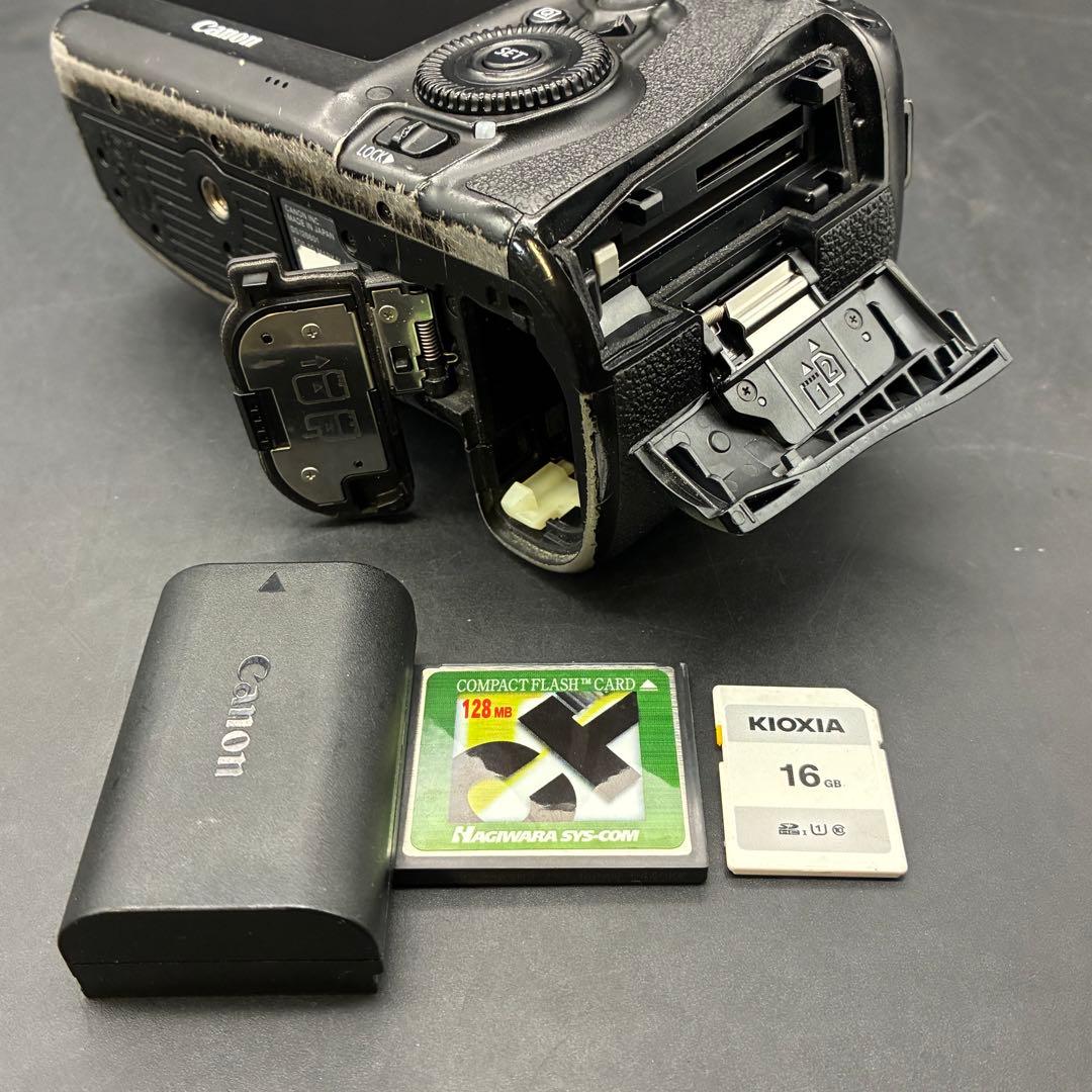 Canon EOS 5D Mark IV 本体＋バッテリーセット⭐︎ジャンク⭐︎
