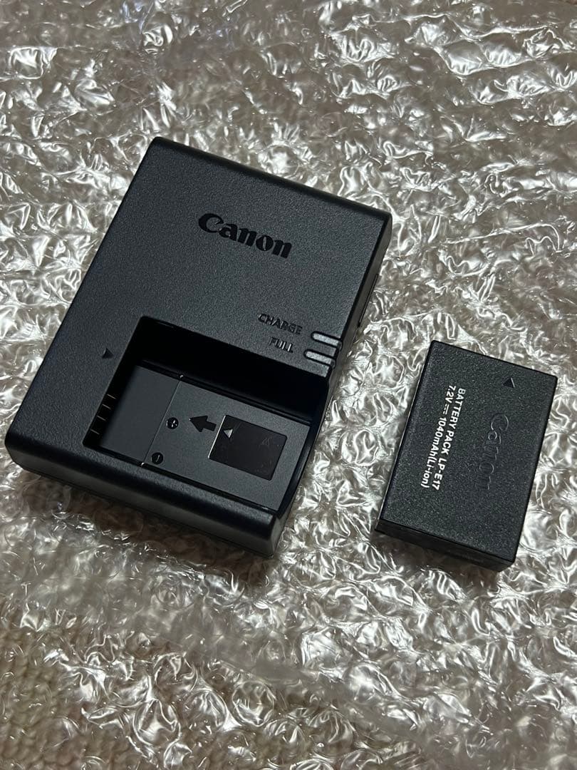 Canon EOS kiss X10i デジタル一眼レフカメラ