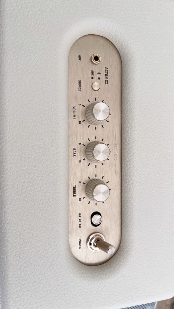 Marshall スピーカー ホワイト