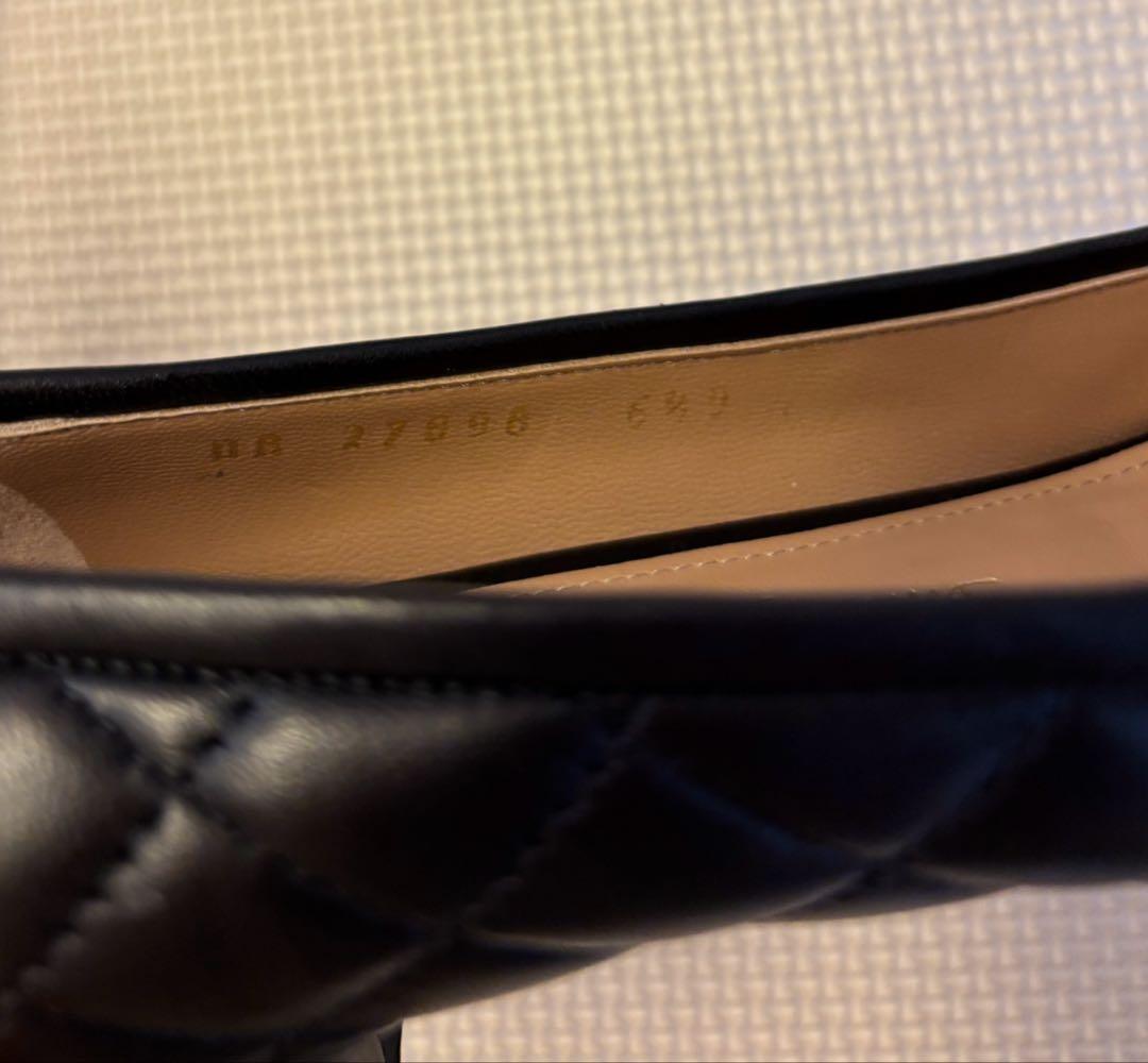 サルヴァトーレ フェラガモ ヴァラ リボン パンプス キルティング