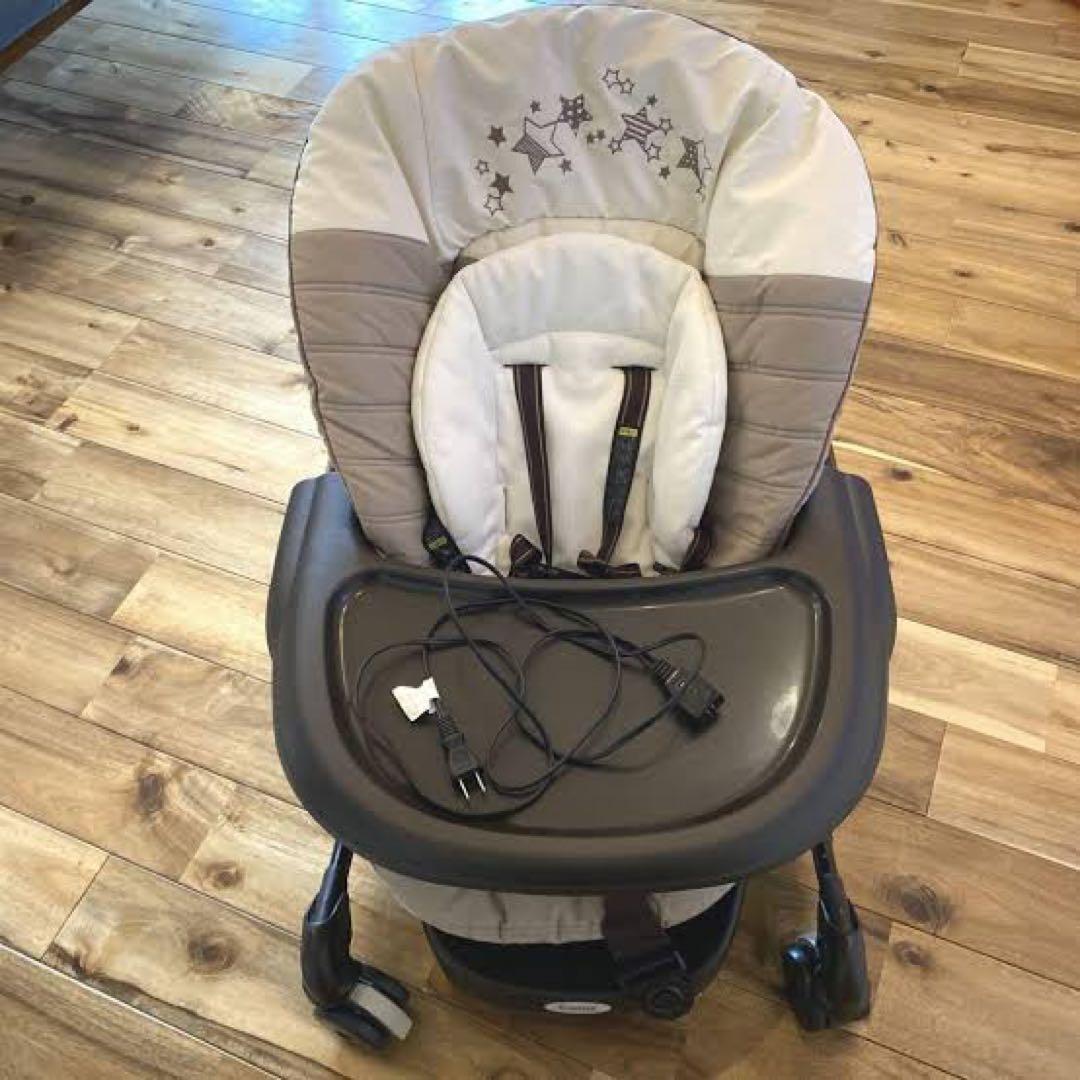 Combi ネムリラ オートスウィング　AUTO SWING トイザらス限定