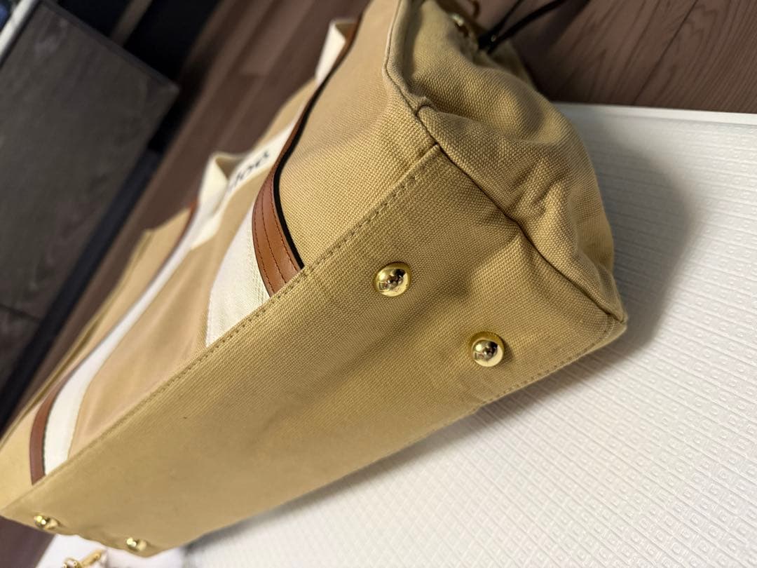 Lily【新品・未使用品】Chloé ベージュトートバッグ