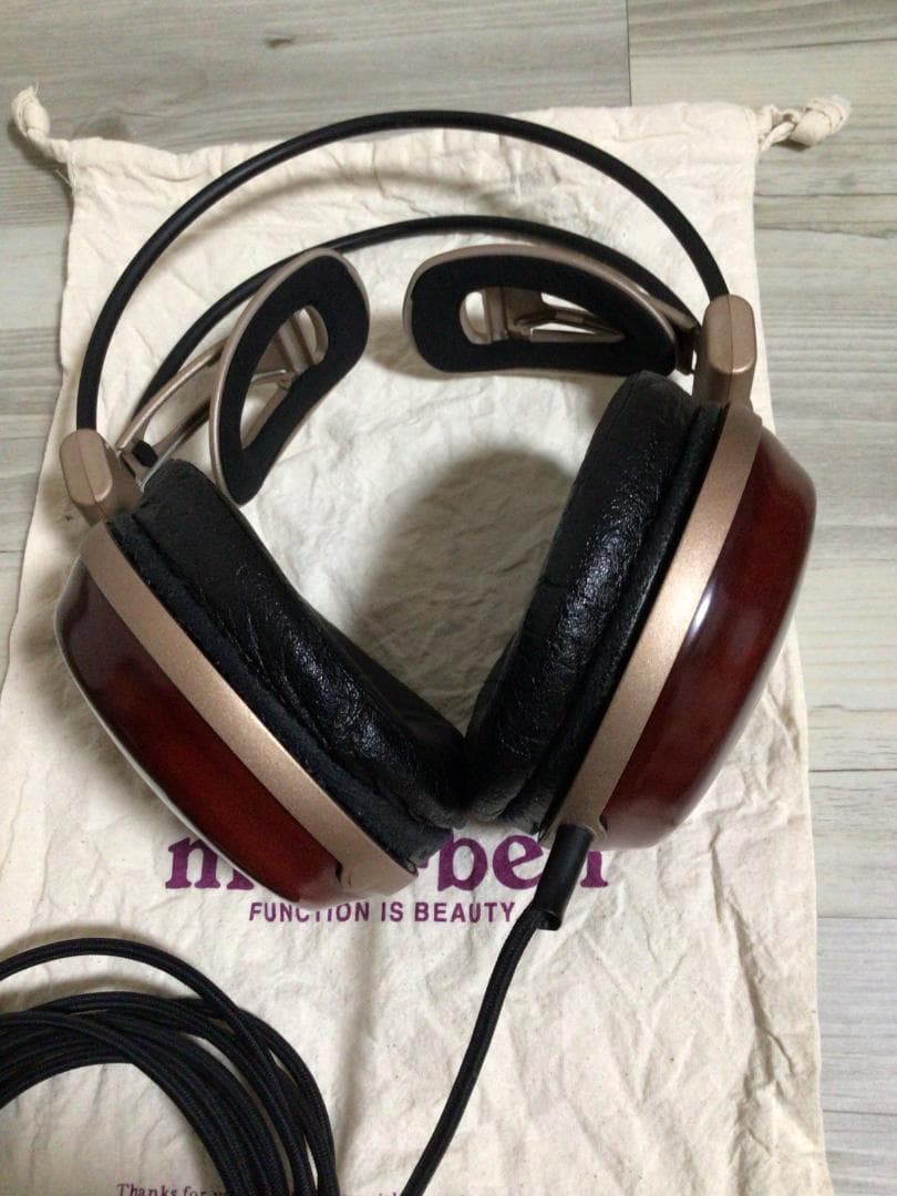 ヘッドホン audio-technica ATH-W1000