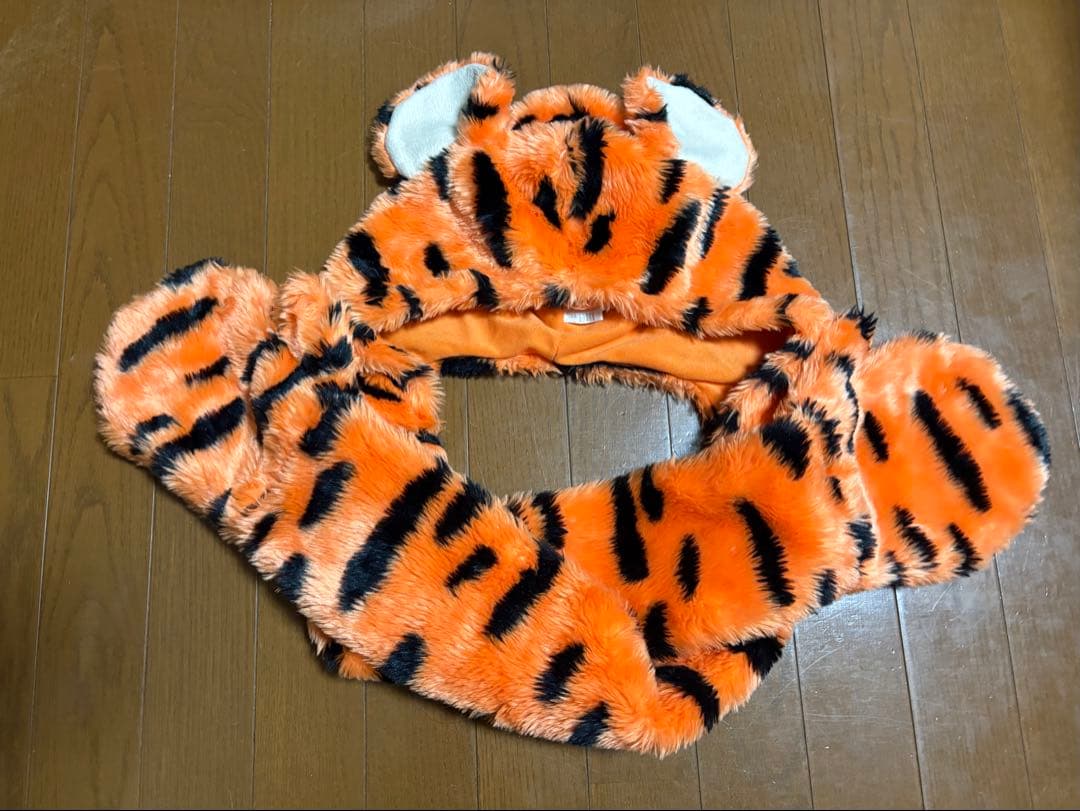 値下げしました！！マフラーキャップ ティガー