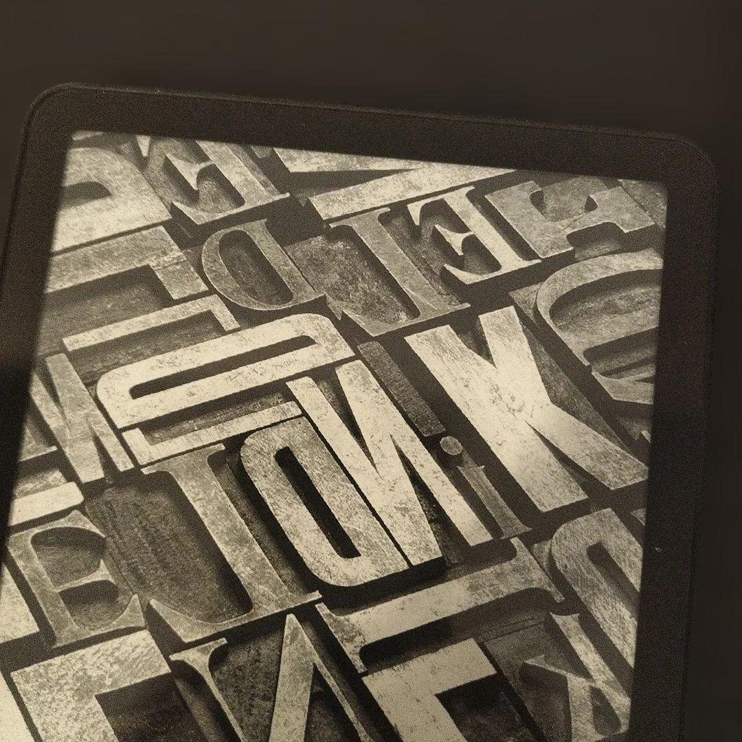 Amazon Kindle Paperwhite (16GB) 7インチ