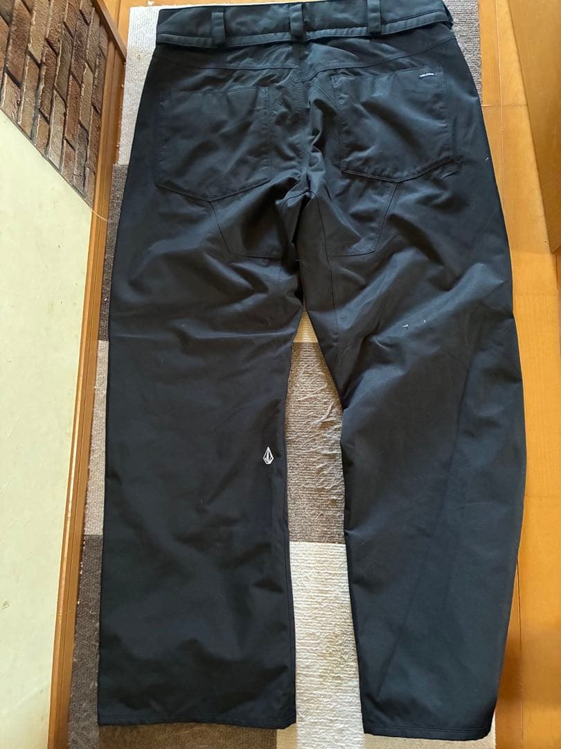 VOLCOMスノーボードパンツ