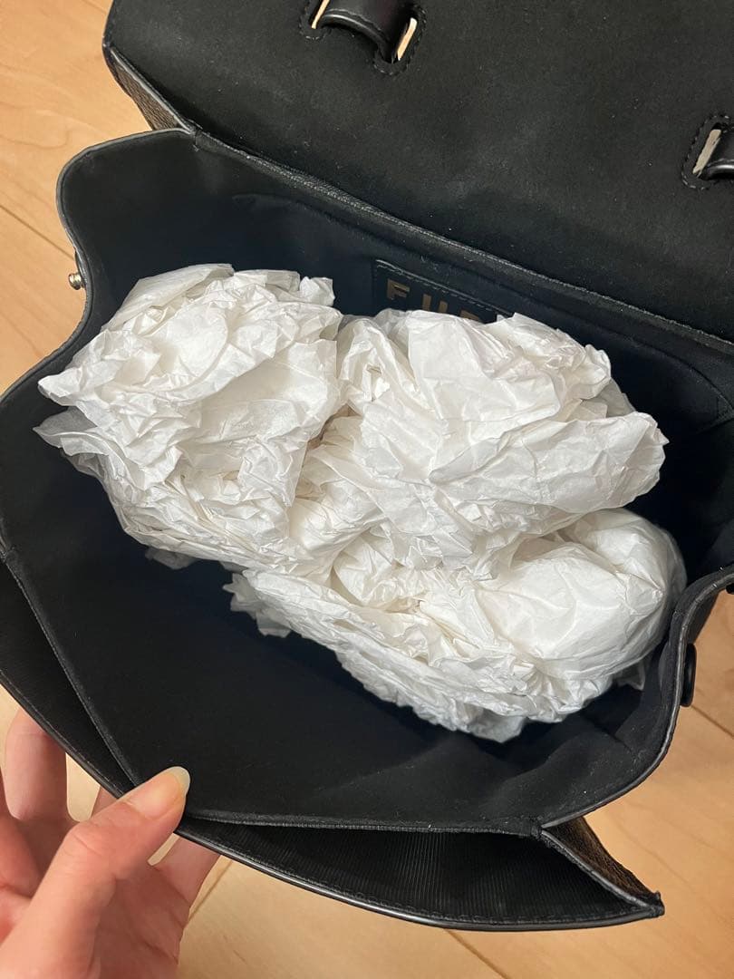 FURLA Emma ブラック カーフレザーハンドバッグ