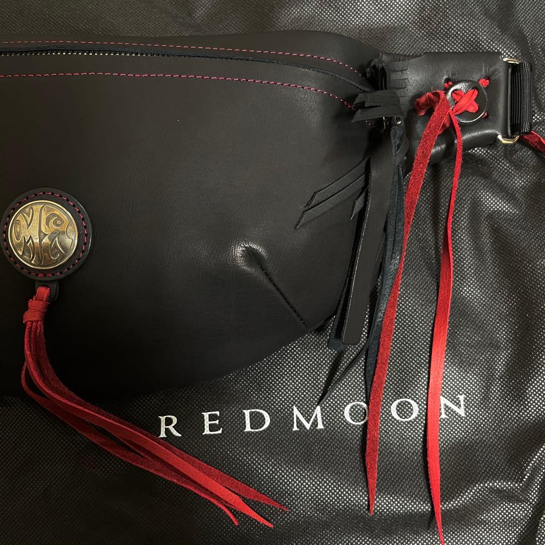 AK様—— 【マールボロ限定】REDMOON モカシンボディーバッグ
